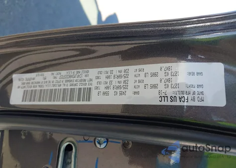 2019 Jeep Cherokee Limited 4X4 из США, поврежденный, VIN 1C4PJMDX0KD237237